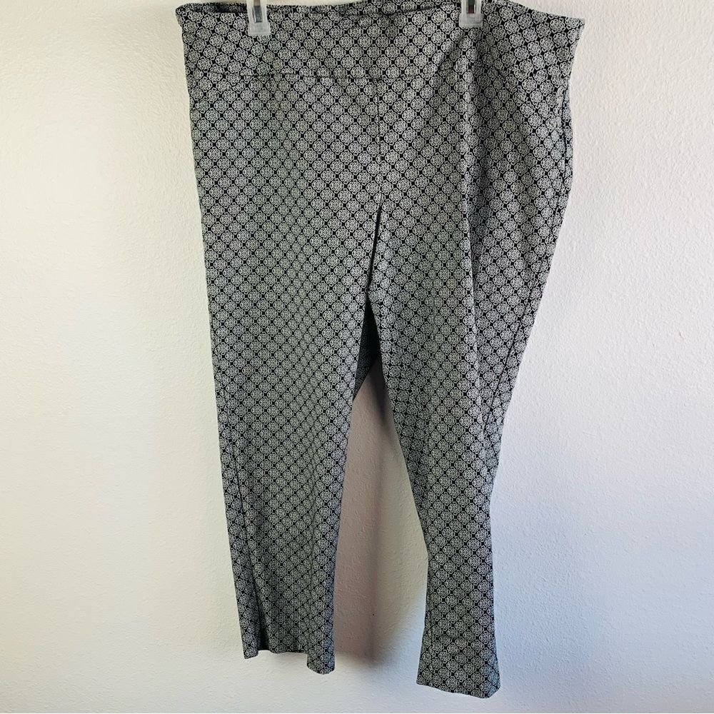 Savion Black White Cropped Pants‎